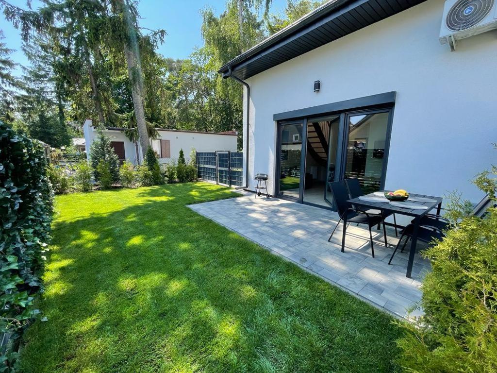 Apartamenty Przy Parku -150M Od Plazy Darlowko Buitenkant foto