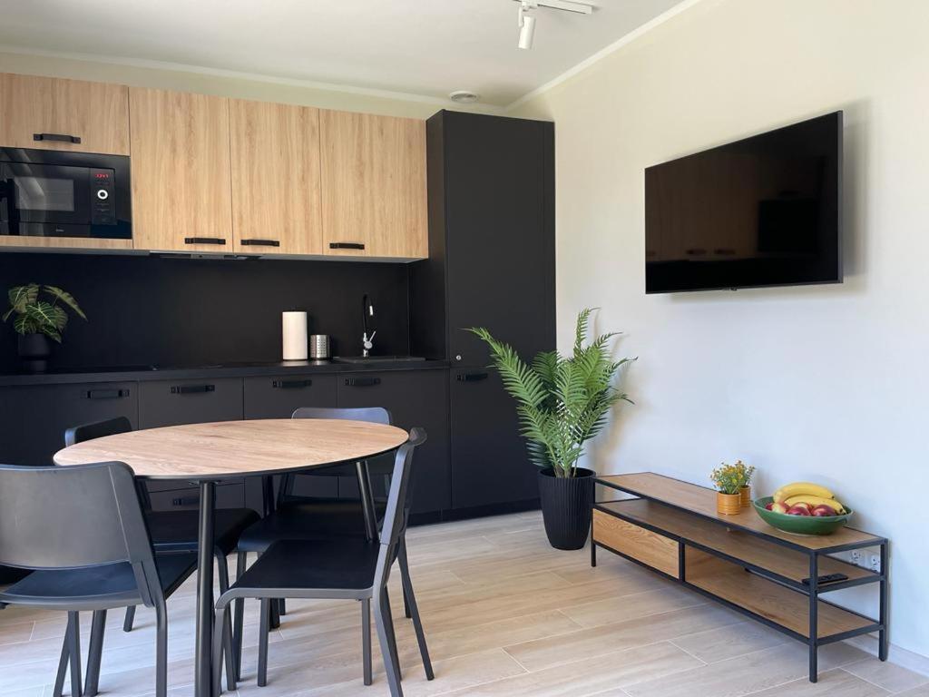 Apartamenty Przy Parku -150M Od Plazy Darlowko Buitenkant foto