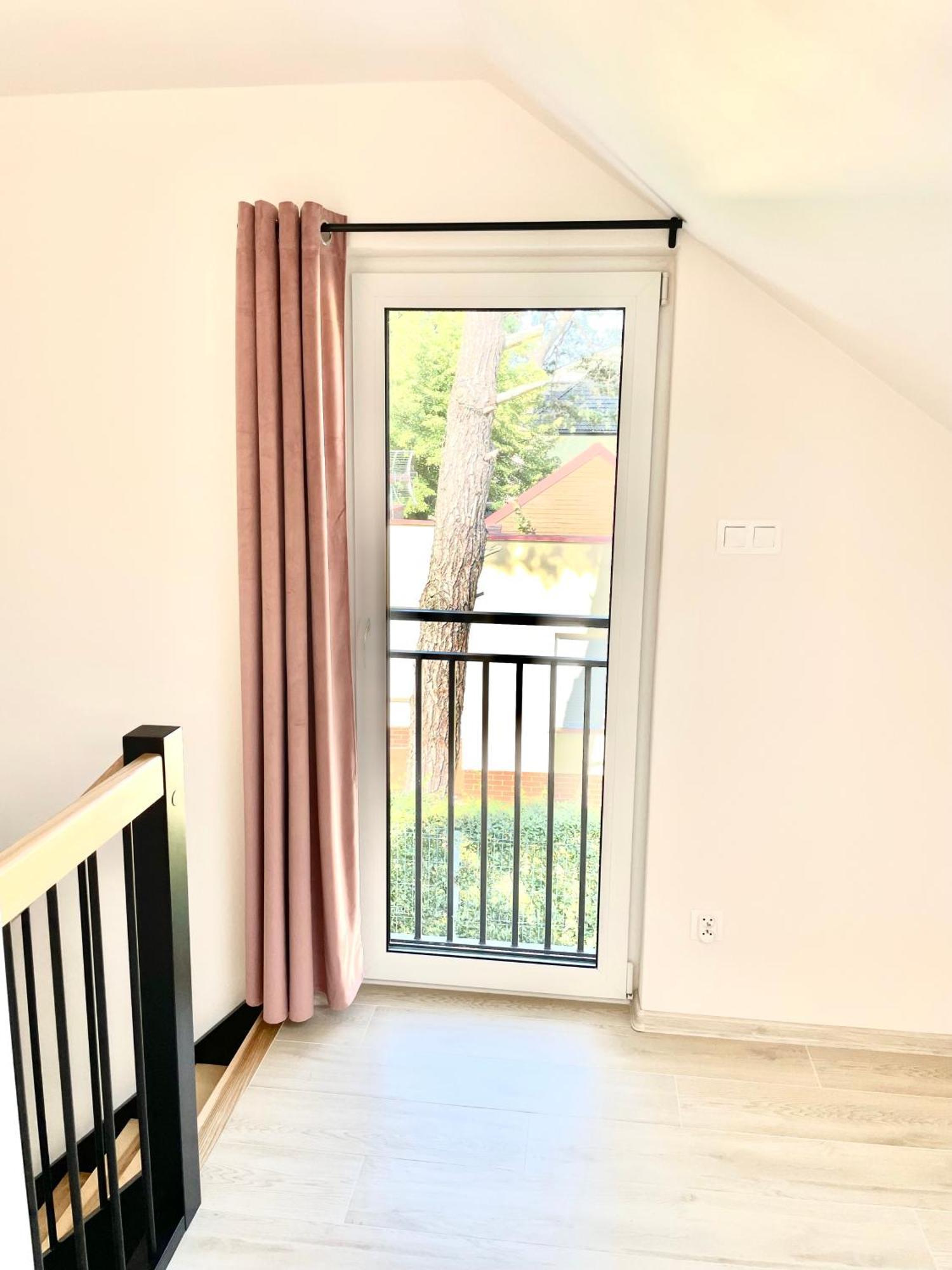 Apartamenty Przy Parku -150M Od Plazy Darlowko Buitenkant foto